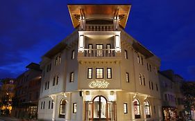 Biz Cevahir Hotel Sultanahmet  4*